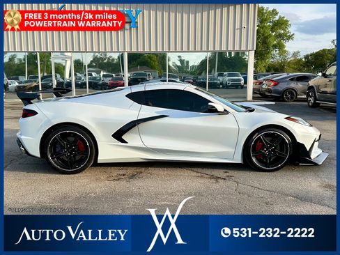 Used 2022 Chevrolet Corvette Stingray Preferred Cpe w/ Engine Appearance Package RWD image 5