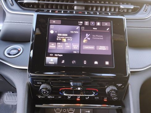 New 2025 Jeep Grand Cherokee Laredo w/ Trailer Tow Package image 24