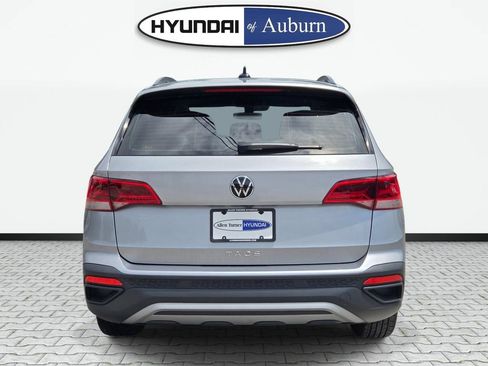 Used 2024 Volkswagen Taos S FWD image 6