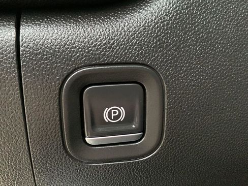 Used 2021 GMC Sierra 1500 Denali w/ Denali Ultimate Package image 15