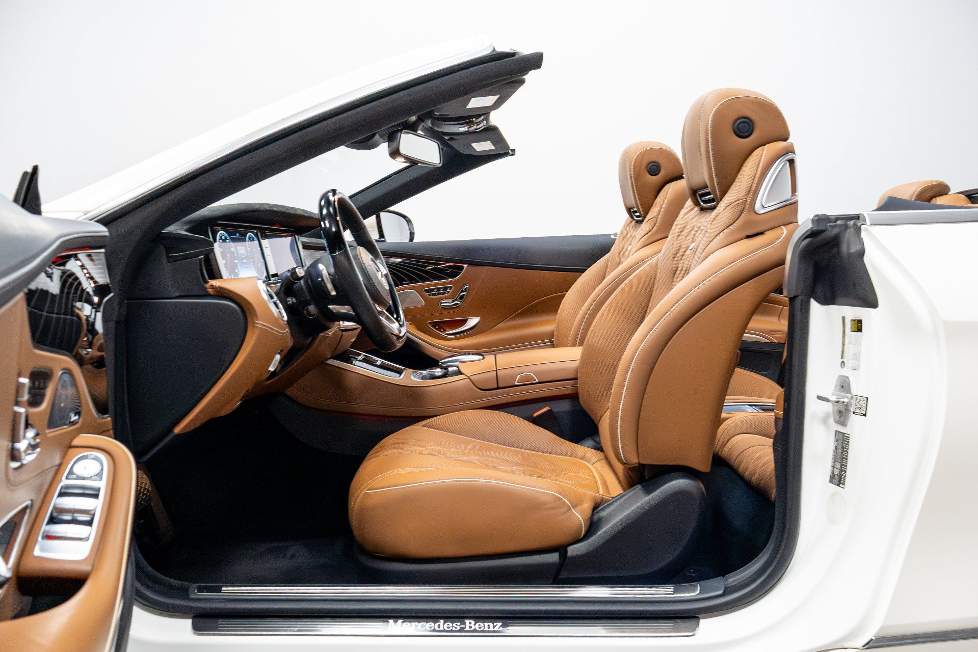 Used 2017 Mercedes-Benz S 550 Cabriolet image 7