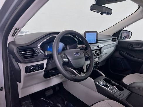 Used 2023 Ford Escape Active image 11