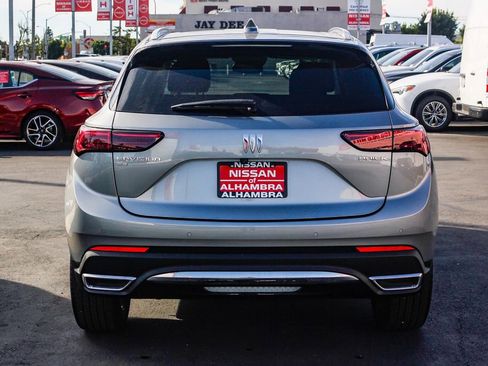 Used 2025 Buick Envision Preferred image 8