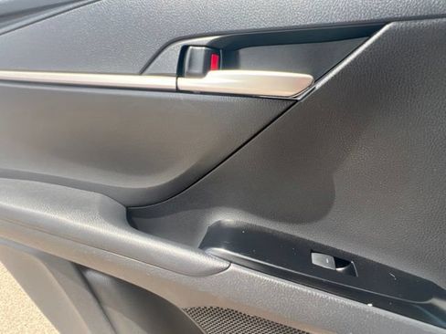 Used 2025 Toyota Camry LE FWD image 28