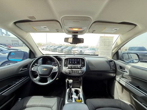 Used 2022 Chevrolet Colorado LT w/ LT Convenience Package RWD image 17