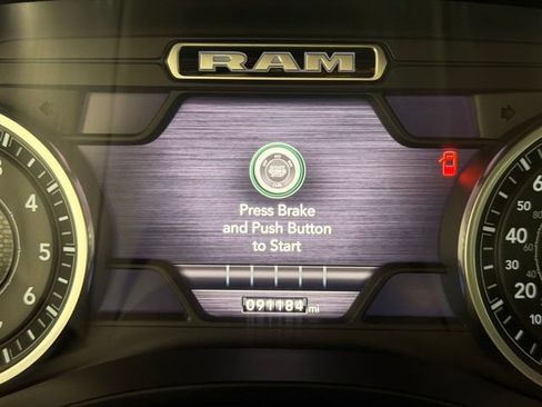 Used 2020 RAM 1500 Laramie w/ Sport Appearance Package AWD/4WD image 24