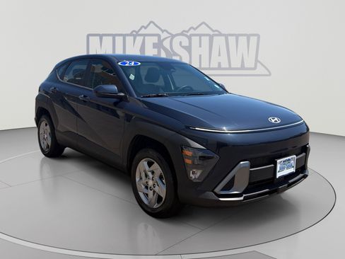 Used 2024 Hyundai Kona SE AWD/4WD image 7