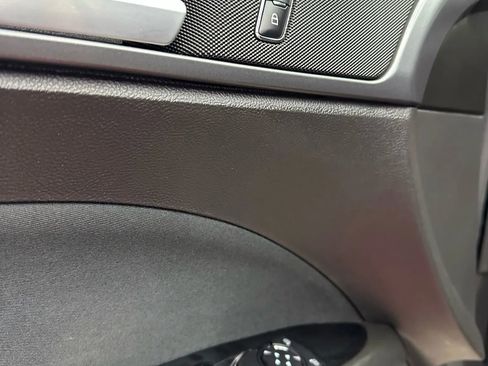 Used 2016 Ford Fusion SE image 10