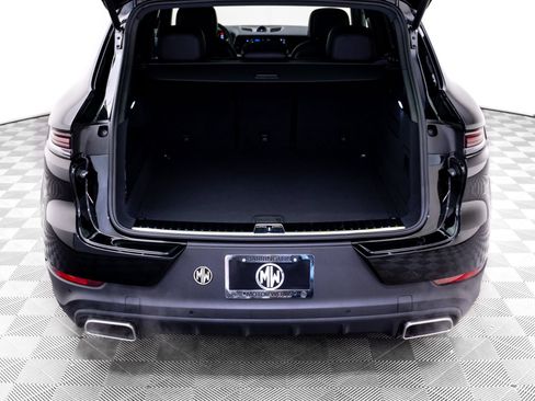 New 2026 Porsche Cayenne AWD/4WD image 31