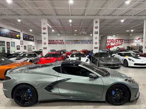 Used 2024 Chevrolet Corvette Stingray Coupe w/ 1LT RWD image 5