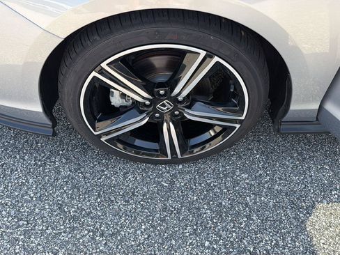 Used 2024 Honda Accord Sport image 35
