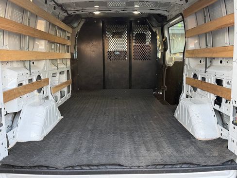 Used 2024 Ford Transit 250 Low Roof w/ Exterior Upgrade Package image 51