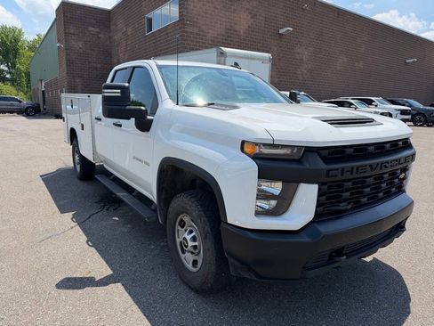 Used 2020 Chevrolet Silverado 2500 W/T w/ WT Convenience Package AWD/4WD image 2