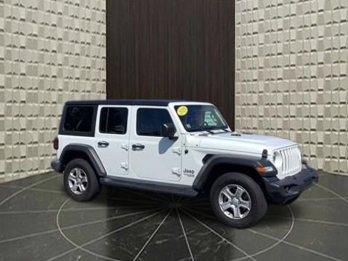 Certified 2019 Jeep Wrangler Unlimited Sport S AWD/4WD image 2