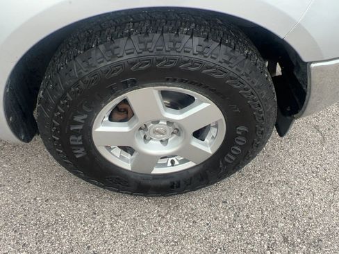 Used 2008 Nissan Frontier SE w/ SE Value Truck Pkg RWD image 29