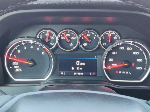 Used 2022 Chevrolet Silverado 1500 RST w/ Bed Protection Package image 16