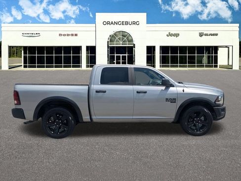 Used 2024 RAM 1500 Warlock RWD image 9