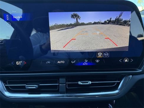 New 2026 Chevrolet Equinox EV LT w/ Midnight Package image 25