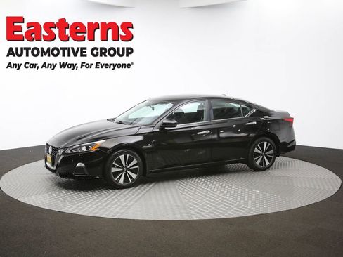 Used 2021 Nissan Altima 2.5 SV w/ SV Premium Package FWD image 55