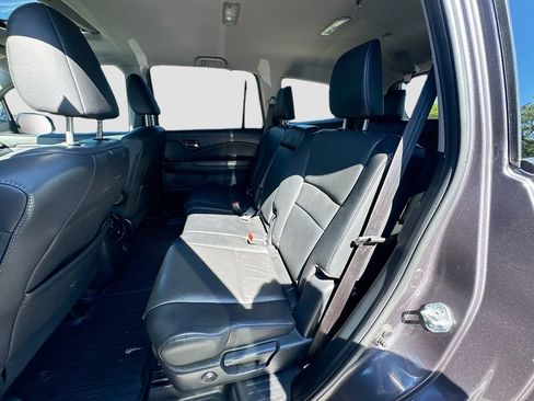 Used 2022 Honda Pilot EX-L image 25