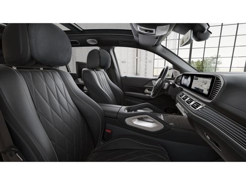 New 2026 Mercedes-Benz Maybach GLS 600 4MATIC image 3