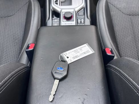 Used 2019 Subaru Forester Premium w/ All-Weather Package AWD/4WD image 18