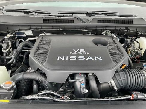 New 2026 Nissan Armada SL w/ Captain's Chari Seat Package AWD/4WD image 26