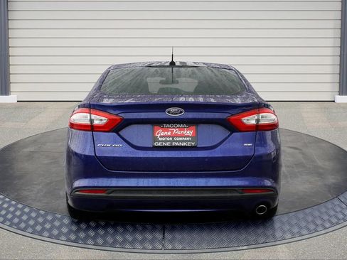 Used 2013 Ford Fusion SE image 6