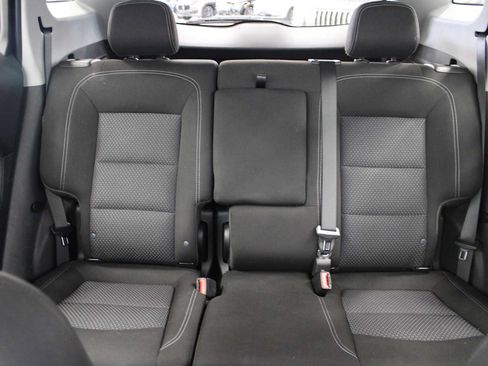 Used 2023 GMC Terrain SLE w/ Driver Convenience Package AWD/4WD image 35