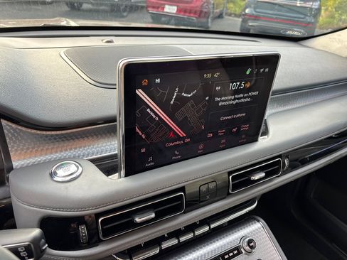 Used 2021 Lincoln Aviator Grand Touring w/ Elements Package Plus image 21