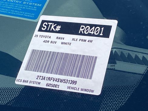 Certified 2025 Toyota RAV4 XLE Premium AWD/4WD image 32