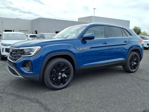 New 2026 Volkswagen Atlas Cross Sport SE image 3