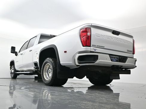 Used 2021 Chevrolet Silverado 3500 High Country image 52