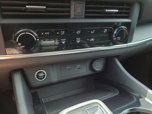 Certified 2023 Nissan Rogue S FWD image 21