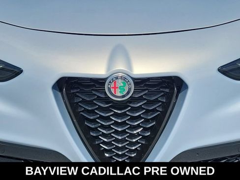 Used 2025 Alfa Romeo Stelvio Sprint w/ Veloce Package AWD/4WD image 11