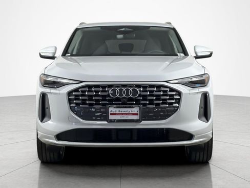 Used 2025 Audi Q5 Premium Plus w/ Premium Plus AWD/4WD image 8