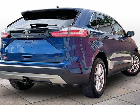 Used 2021 Ford Edge SEL w/ Convenience Package AWD/4WD image 12