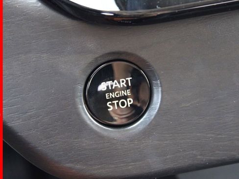 New 2025 Nissan Murano SL image 25