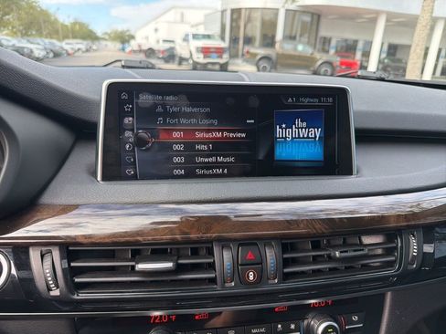 Used 2017 BMW X5 xDrive35i image 12