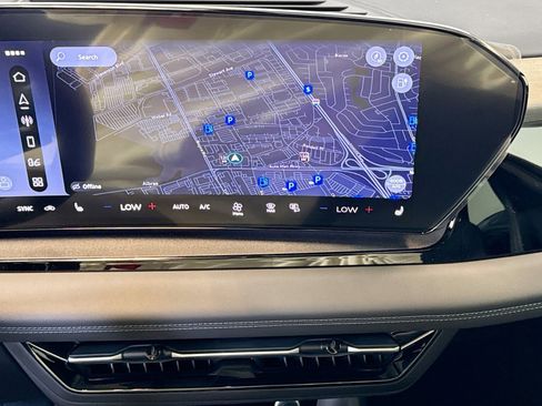 New 2027 Audi Q6 e-tron Premium image 13