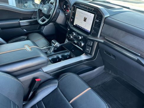 Used 2023 Ford F150 Platinum image 16