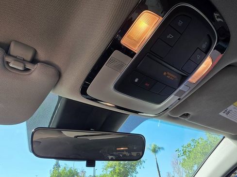 Used 2022 Hyundai Santa Fe SEL image 29