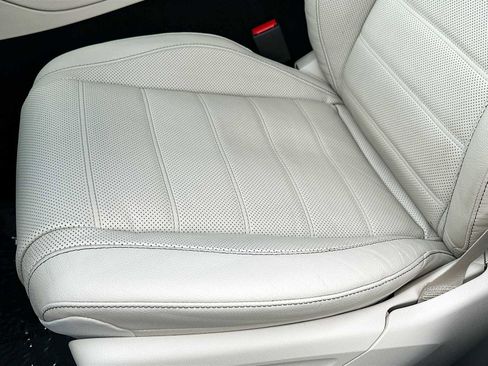 Used 2024 Mercedes-Benz GLE 450e 4MATIC image 20