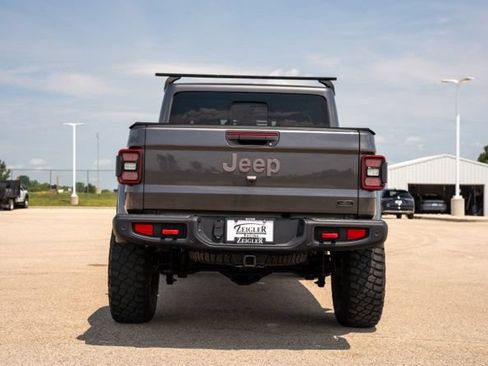Used 2020 Jeep Gladiator Rubicon AWD/4WD image 6