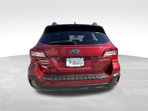 Used 2018 Subaru Outback 2.5i Limited w/ Popular Package #2 AWD/4WD image 6