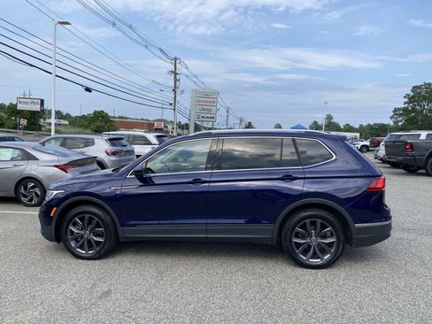Used 2023 Volkswagen Tiguan SE AWD/4WD image 7