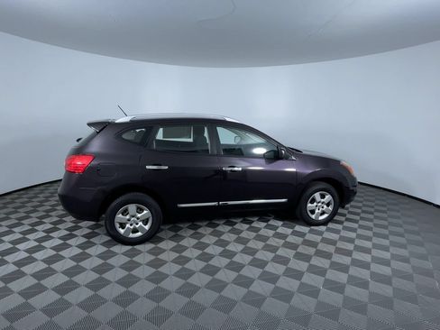 Used 2014 Nissan Rogue S w/ Convenience Package AWD/4WD image 9