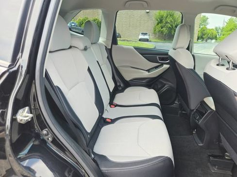 Used 2021 Subaru Forester AWD/4WD image 16