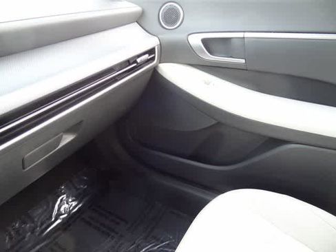 Used 2025 Hyundai Sonata SEL image 37