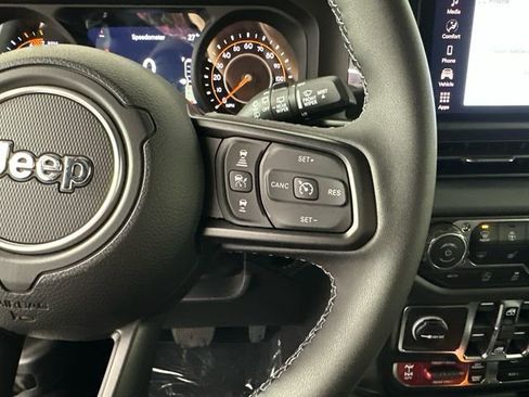 New 2026 Jeep Wrangler Unlimited Rubicon image 25